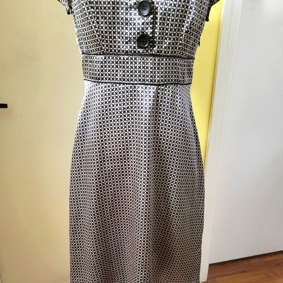 Vintage Studio Y Beautiful Satin Dress with Puffed Sleeve size 5 - Picture 10 of 16